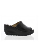 Fly London Mousse (Black) Wedge Sandal JAMB864FLY
